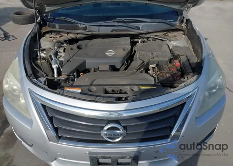 2014 Nissan Altima 2.5 S z USA, uszkodzony, nr VIN 1N4AL3AP6EN211602